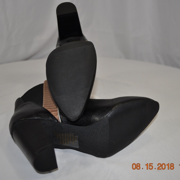 mark by Avon Sideswipe Booties Black Ankle Boot - Picture 7 of 8
